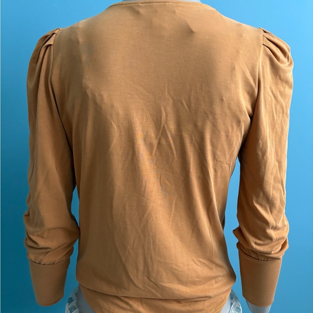 CLASSIC WRAP STYLE TOP - Picture 7 of 10
